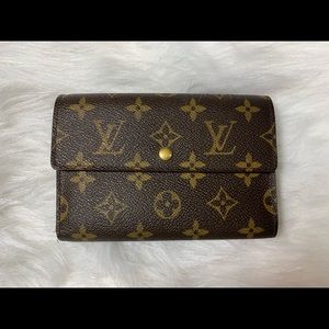 Louis Vuitton Tresor Porte Papier Trifold TF04